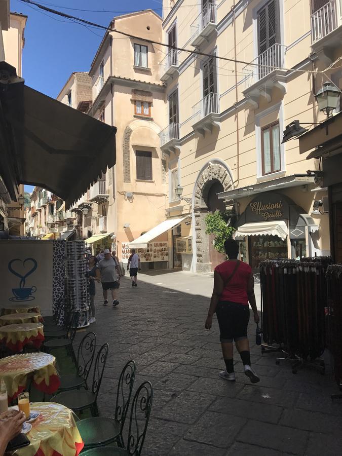 Sorrento Deluxe B&B ภายนอก รูปภาพ